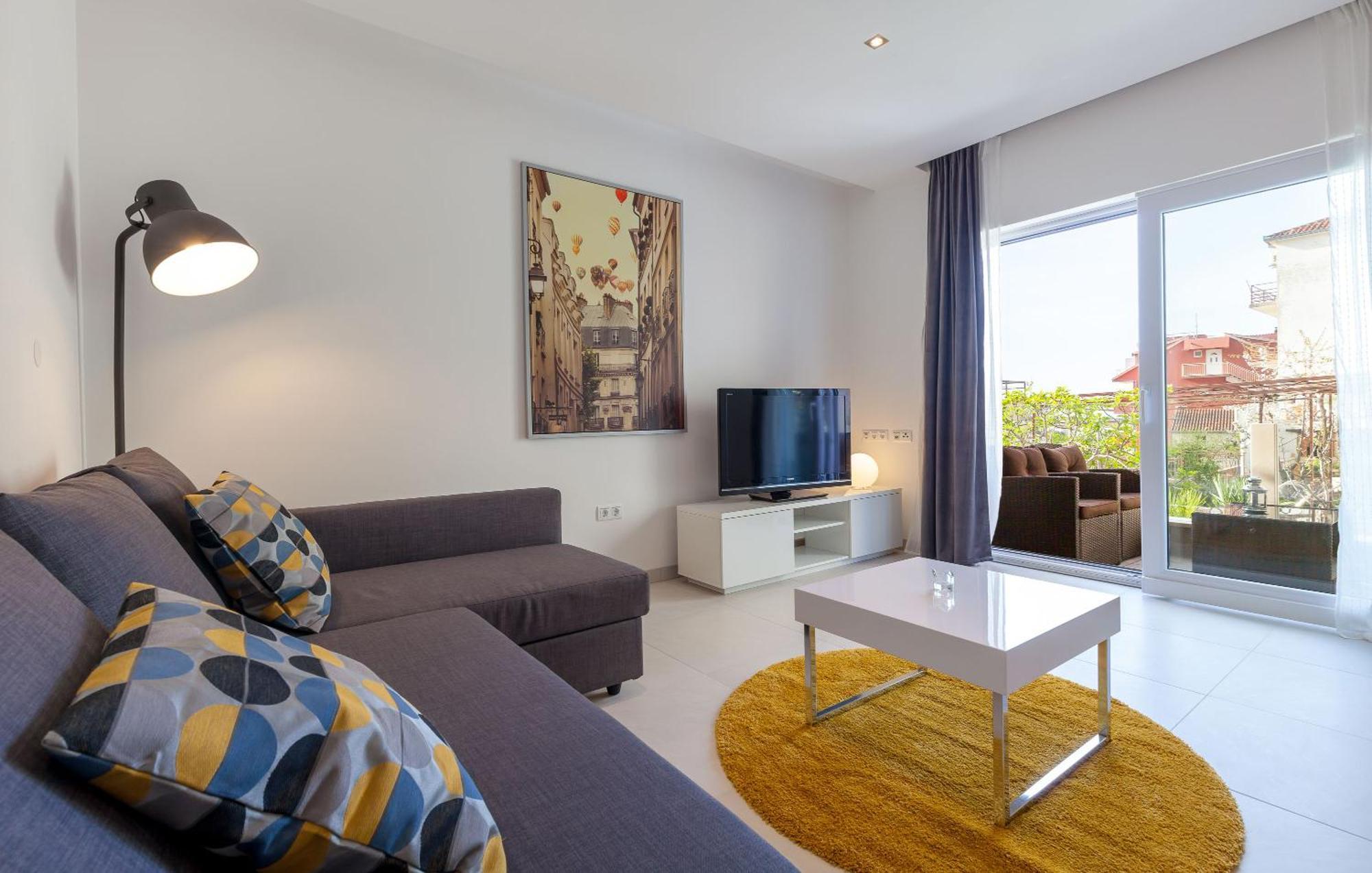 Olive Tree Apartment Podstrana